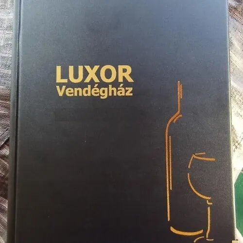 Luxor Vendégház-1